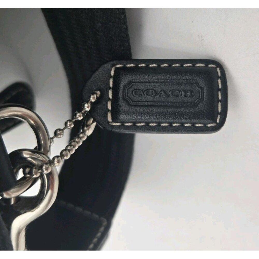 Coach BLACK Crossbody Bag Signature Logo Strap Side Zipper Pocket Leatherware EU - Picture 4 of 16